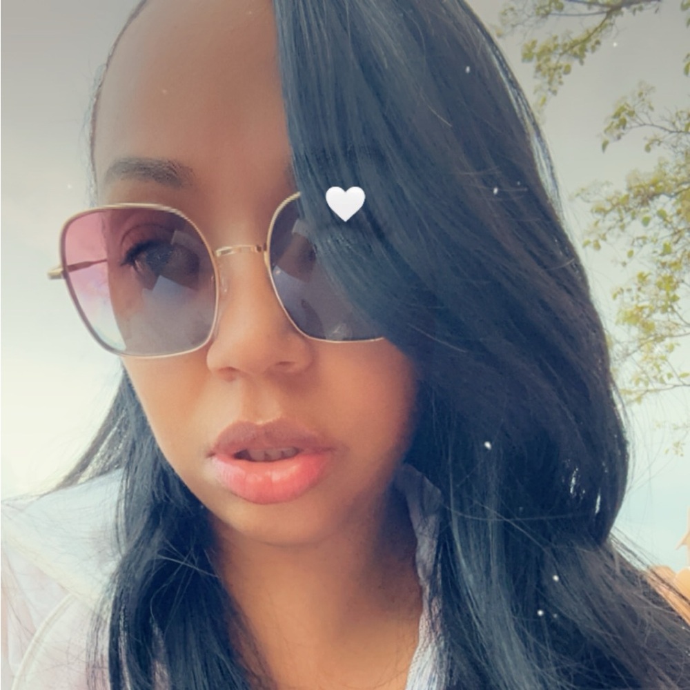 Meet your Posher, Brittani